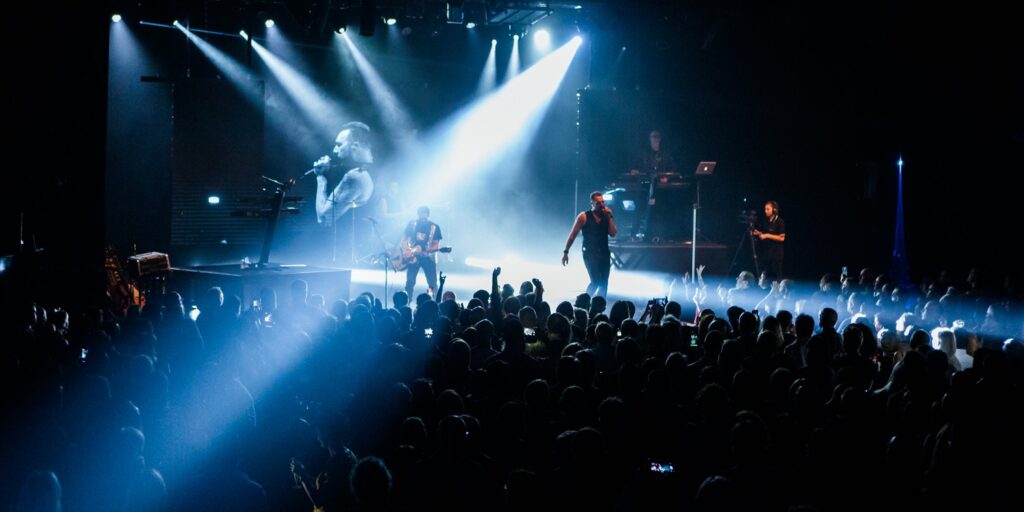 THE DEPECHE MODE EXPERIENCE